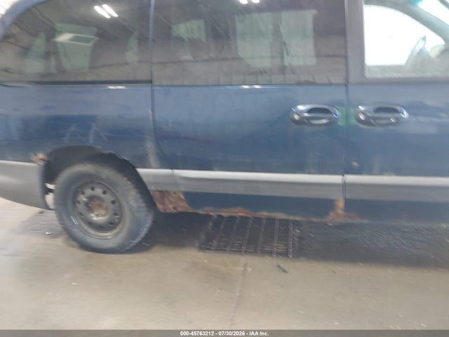 Продажа на аукционе авто 2000 Dodge Grand Caravan Se/sport, vin: 2b4gp44g8yr729547, номер лота: 45763212