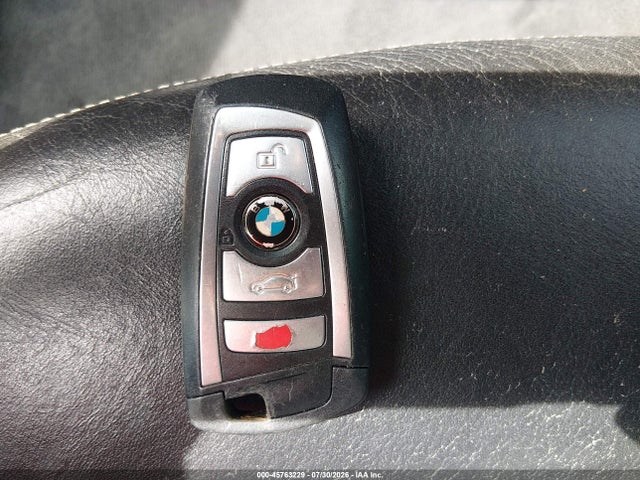 Продажа на аукционе авто 2016 Bmw M4, vin: WBS3R9C54GK338779, номер лота: 45763229
