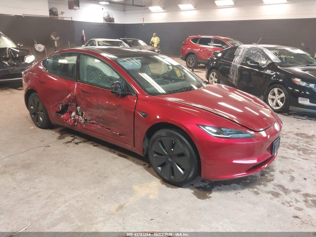 2026 Tesla Model 3 მანქანა იყიდება აუქციონზე, vin: 5YJ3E1EA6TF134586, აუქციონის ნომერი: 45763254