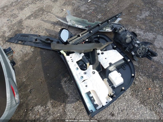45763261 :رقم المزاد ، JA4AD3A33GZ003333 vin ، 2016 Mitsubishi Outlander Se مزاد بيع