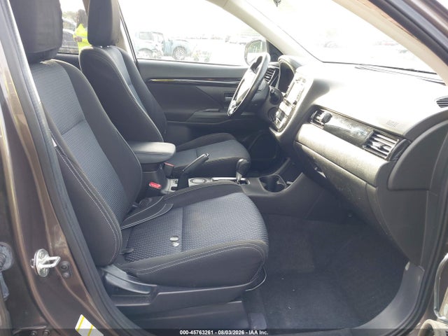 45763261 :رقم المزاد ، JA4AD3A33GZ003333 vin ، 2016 Mitsubishi Outlander Se مزاد بيع