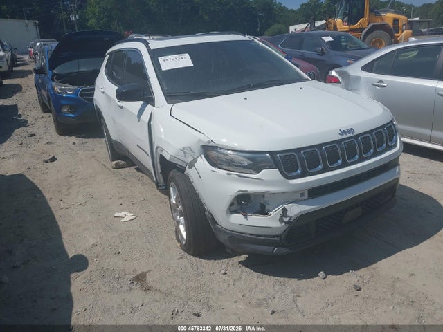 2023 Jeep Compass Latitude Lux Fwd მანქანა იყიდება აუქციონზე, vin: 3C4NJDFN2PT573394, აუქციონის ნომერი: 45763342