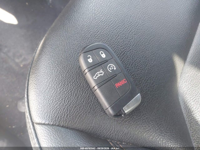 Продаж на аукціоні авто 2023 Jeep Compass Latitude Lux Fwd, vin: 3C4NJDFN2PT573394, номер лоту: 45763342
