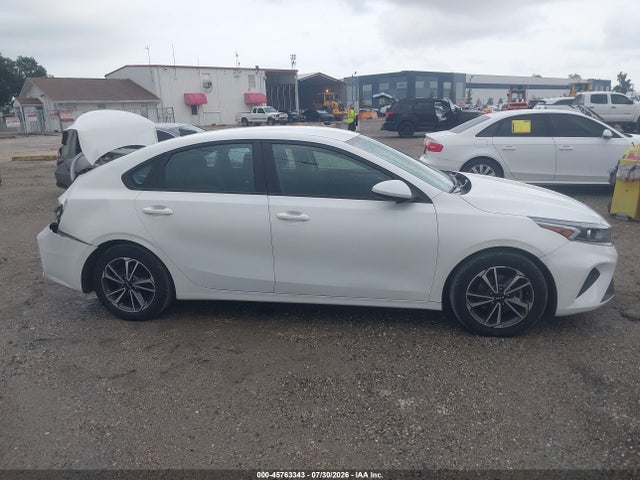 45763343 :رقم المزاد ، 3KPF24AD7PE569426 vin ، 2023 Kia Forte Lxs مزاد بيع