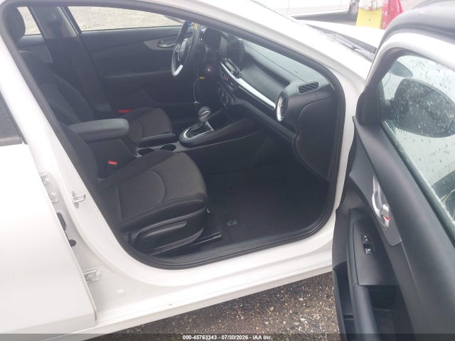 45763343 :رقم المزاد ، 3KPF24AD7PE569426 vin ، 2023 Kia Forte Lxs مزاد بيع