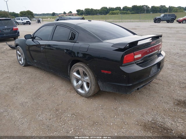 2011 Dodge Charger R/t მანქანა იყიდება აუქციონზე, vin: 2B3CL5CT9BH508667, აუქციონის ნომერი: 45763396