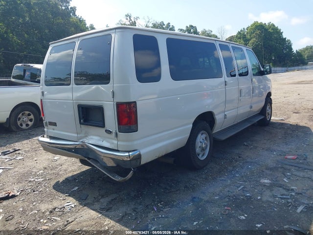 45763421 :رقم المزاد ، 1FBSS31L13HB58922 vin ، 2003 Ford E-350 Super Duty Xl/xlt مزاد بيع