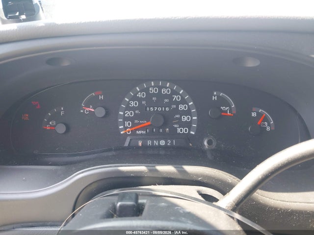 45763421 :رقم المزاد ، 1FBSS31L13HB58922 vin ، 2003 Ford E-350 Super Duty Xl/xlt مزاد بيع