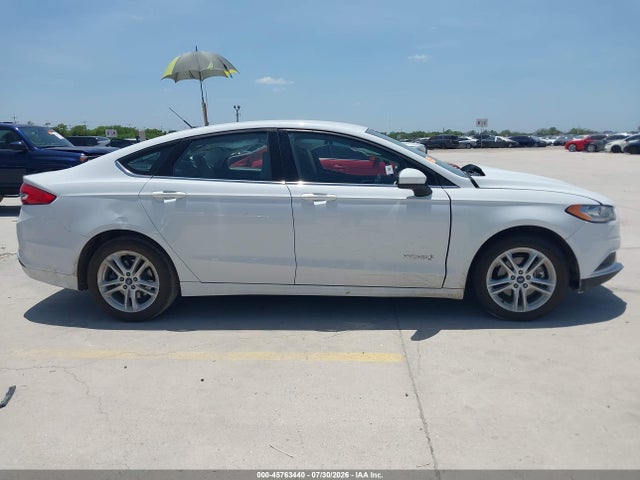 Продаж на аукціоні авто 2018 Ford Fusion Hybrid S, vin: 3FA6P0UU9JR142373, номер лоту: 45763440