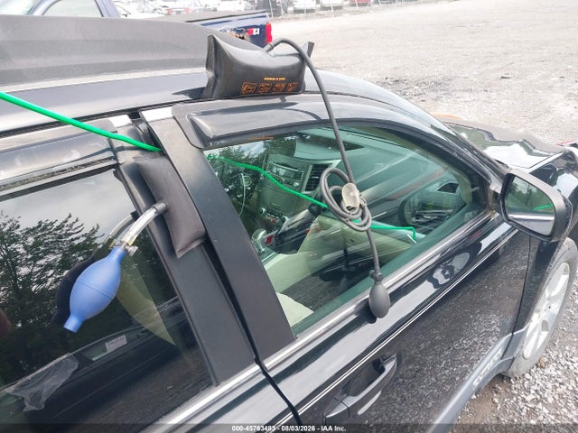 2011 Subaru Outback 2.5i Premium მანქანა იყიდება აუქციონზე, vin: 4S4BRBCC1B3330694, აუქციონის ნომერი: 45763483