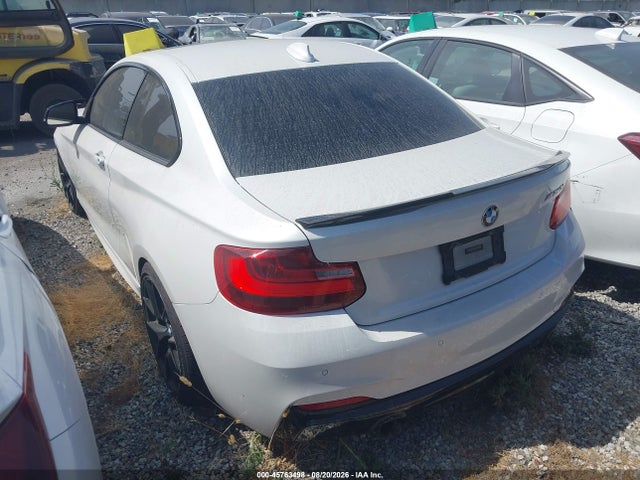 WBA2G1C3XHV639451 BMW M240i