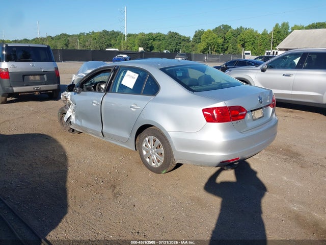 Aukcja sprzedaży 2011 Volkswagen Jetta 2.0l S, vin: 3VW2K7AJ4BM108041, numer aukcji: 45763508