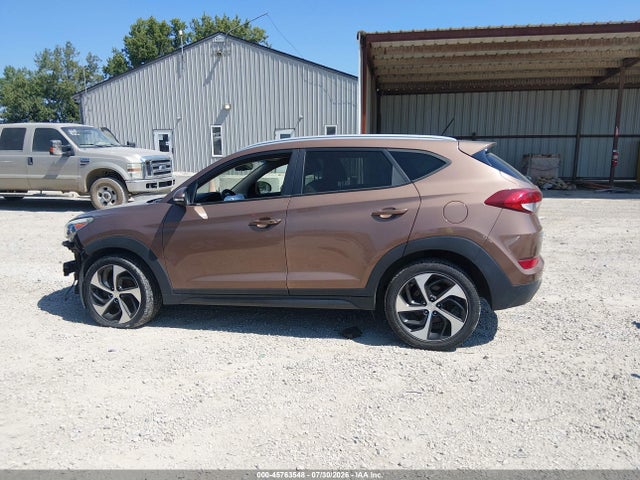 2016 Hyundai Tucson Sport მანქანა იყიდება აუქციონზე, vin: KM8J3CA28GU075525, აუქციონის ნომერი: 45763548
