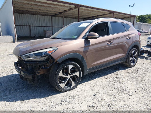 2016 Hyundai Tucson Sport მანქანა იყიდება აუქციონზე, vin: KM8J3CA28GU075525, აუქციონის ნომერი: 45763548