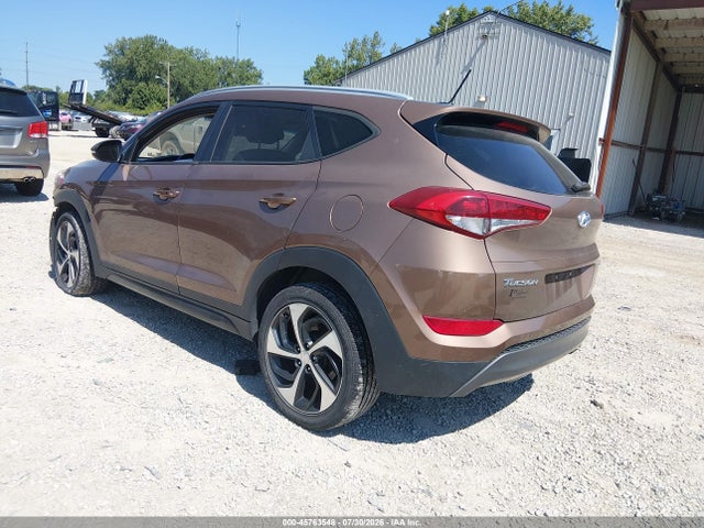 2016 Hyundai Tucson Sport მანქანა იყიდება აუქციონზე, vin: KM8J3CA28GU075525, აუქციონის ნომერი: 45763548