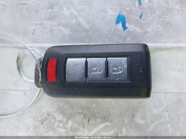 JA4AP3AW9JU026086 Mitsubishi Outlander Sport 2.4 Se