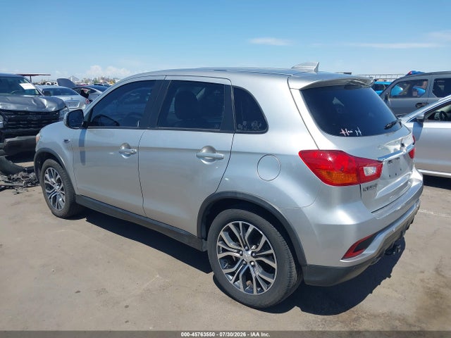 JA4AP3AW9JU026086 Mitsubishi Outlander Sport 2.4 Se