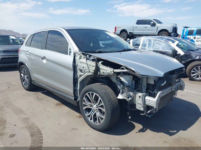 JA4AP3AW9JU026086 Mitsubishi Outlander Sport 2.4 Se