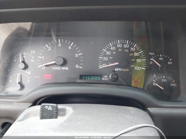 2001 Jeep Cherokee Sport მანქანა იყიდება აუქციონზე, vin: 1J4FF48S71L557083, აუქციონის ნომერი: 45763559