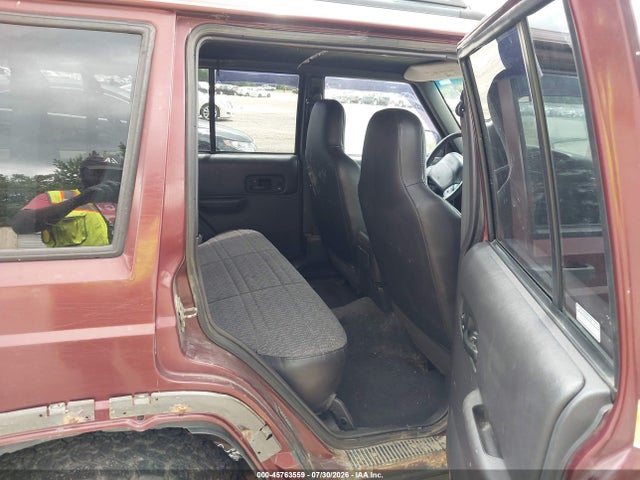 2001 Jeep Cherokee Sport მანქანა იყიდება აუქციონზე, vin: 1J4FF48S71L557083, აუქციონის ნომერი: 45763559