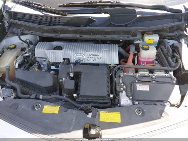 JTDZN3EU2E3321968 Toyota Prius V Five