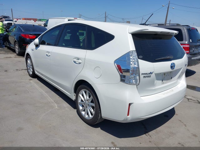 Toyota Prius V Five 2014 JTDZN3EU2E3321968 Image 3