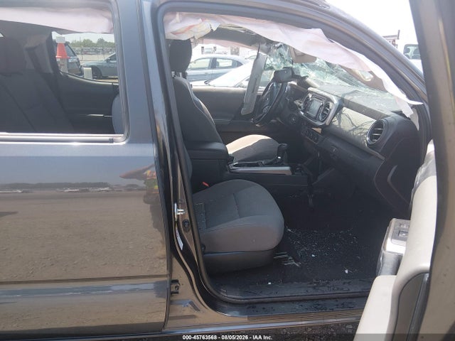 Продажа на аукционе авто 2017 Toyota Tacoma Sr5 V6, vin: 3TMAZ5CN6HM052384, номер лота: 45763568