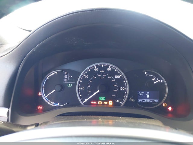 45763575 :رقم المزاد ، JTHKD5BH7B2003707 vin ، 2011 Lexus Ct 200h Premium مزاد بيع
