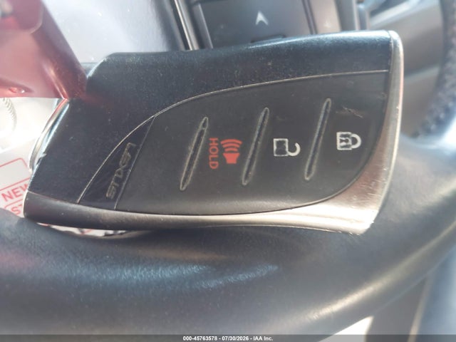 JTHY3JBH1K2004468 Lexus UX 200