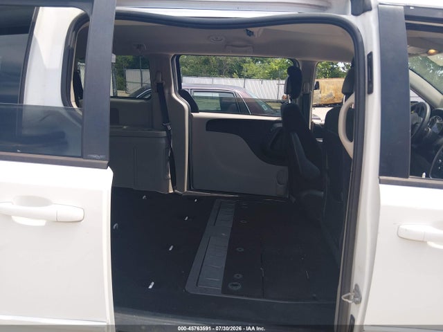 2014 Dodge Grand Caravan Se მანქანა იყიდება აუქციონზე, vin: 2C4RDGBG1ER285724, აუქციონის ნომერი: 45763591