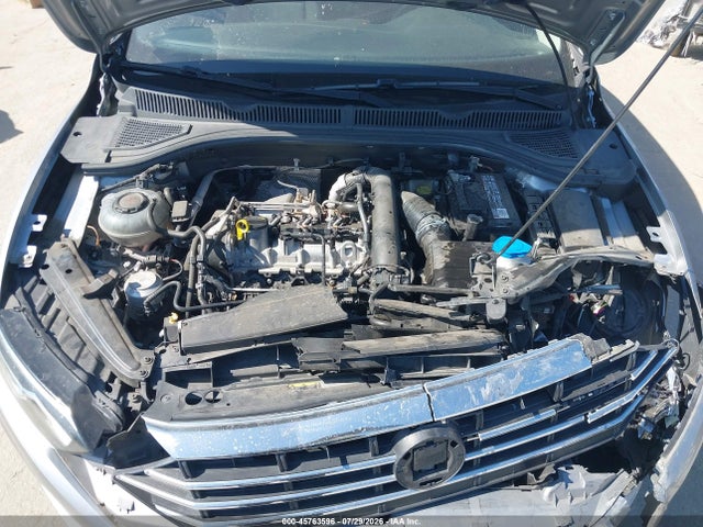 Продажа на аукционе авто 2019 Volkswagen Jetta 1.4t R-line/1.4t S/1.4t Se, vin: 3VWCB7BU6KM211345, номер лота: 45763596