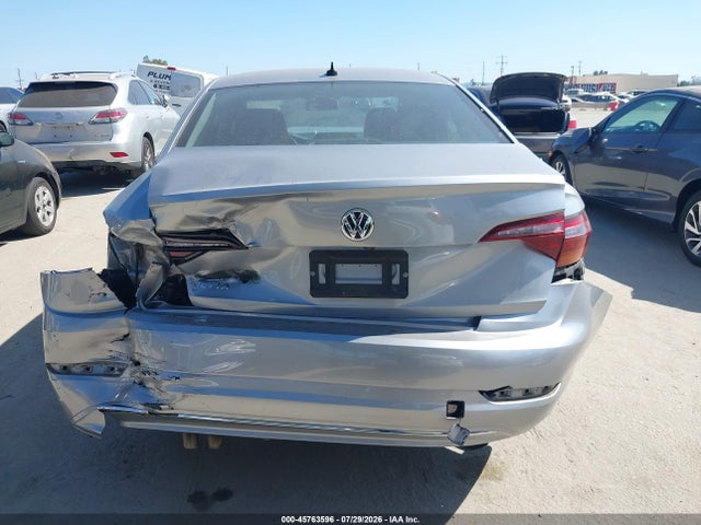 Продажа на аукционе авто 2019 Volkswagen Jetta 1.4t R-line/1.4t S/1.4t Se, vin: 3VWCB7BU6KM211345, номер лота: 45763596