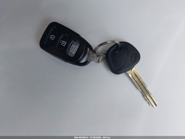 Продажа на аукционе авто 2016 Hyundai Elantra Se, vin: KMHDH4AE2GU545434, номер лота: 45763613