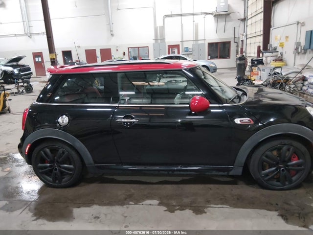 Mini Hardtop John Cooper Works 2015 WMWXM9C52FT996694 Image 14