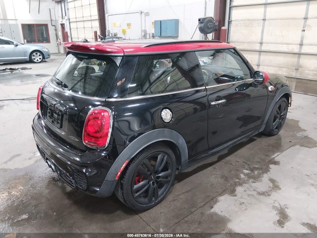Mini Hardtop John Cooper Works 2015 WMWXM9C52FT996694 Image 4
