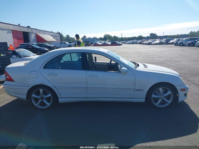 Продаж на аукціоні авто 2006 Mercedes-benz C 230 Sport, vin: WDBRF52H16F800736, номер лоту: 45763641