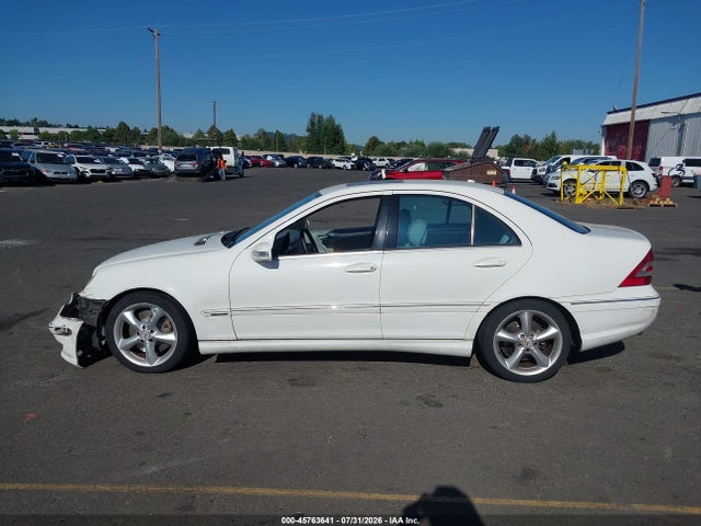 Продаж на аукціоні авто 2006 Mercedes-benz C 230 Sport, vin: WDBRF52H16F800736, номер лоту: 45763641