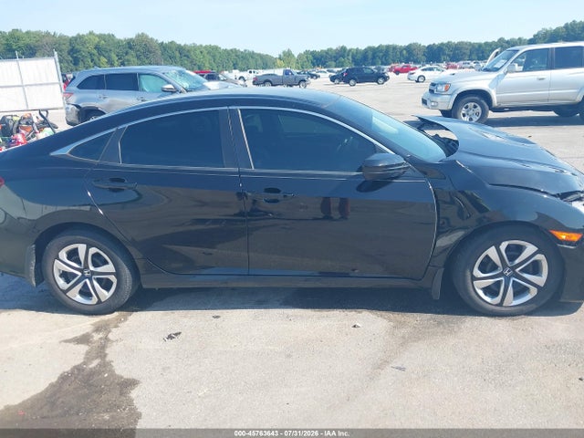 Aukcja sprzedaży 2018 Honda Civic Lx, vin: 2HGFC2F53JH562523, numer aukcji: 45763643