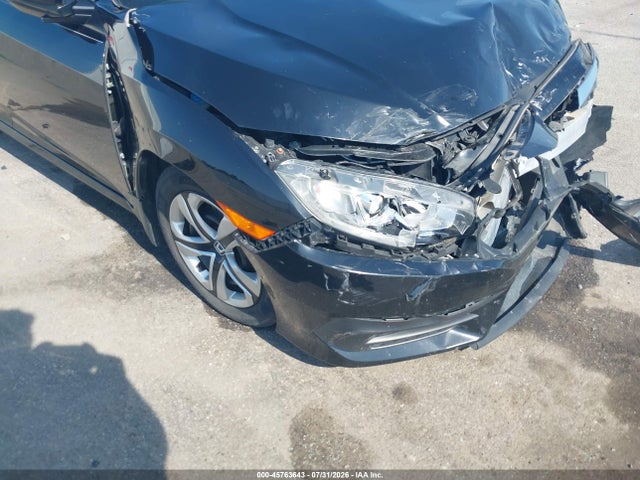 Aukcja sprzedaży 2018 Honda Civic Lx, vin: 2HGFC2F53JH562523, numer aukcji: 45763643