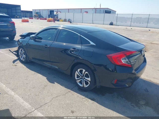 Aukcja sprzedaży 2018 Honda Civic Lx, vin: 2HGFC2F53JH562523, numer aukcji: 45763643