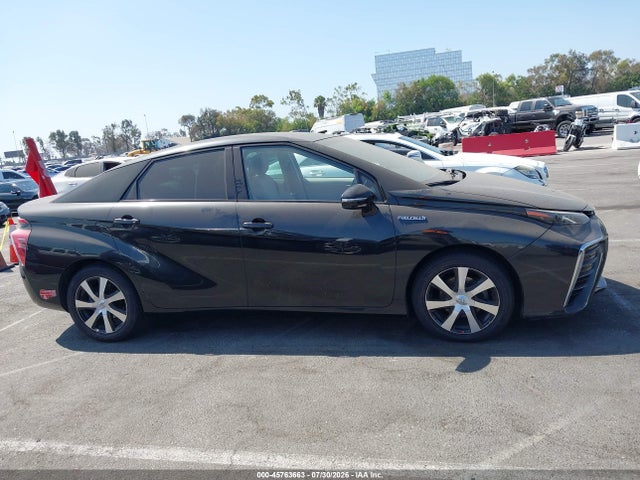 Toyota Mirai 2017 JTDBVRBDXHA003752 Image 13