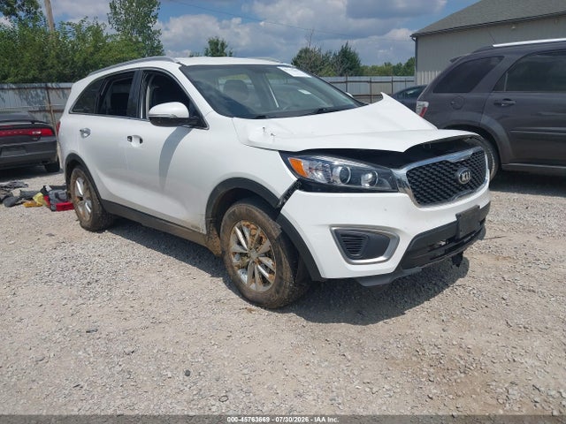 45763669 :رقم المزاد ، 5XYPGDA37GG108789 vin ، 2016 Kia Sorento 2.4l Lx مزاد بيع