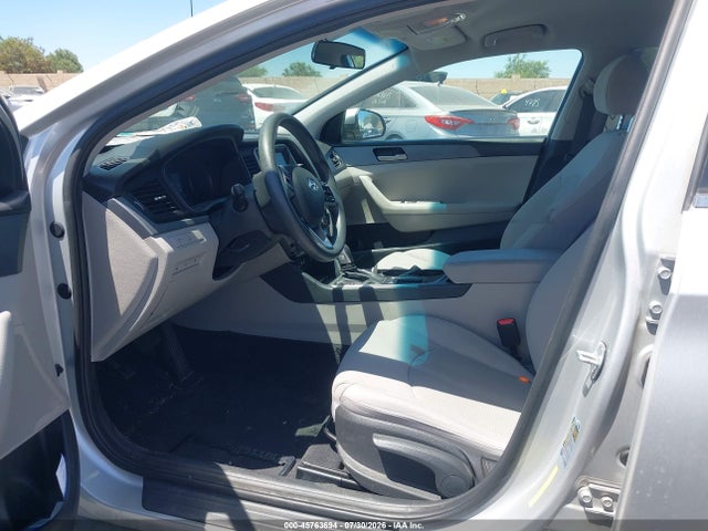 45763694 :رقم المزاد ، 5NPE24AFXKH762932 vin ، 2019 Hyundai Sonata Se مزاد بيع