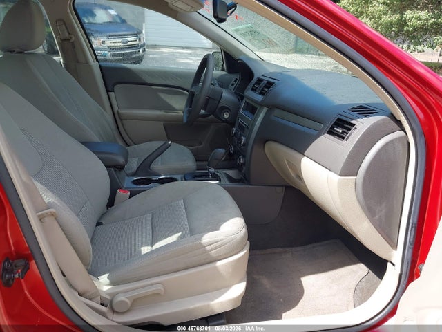 45763701 :رقم المزاد ، 3FAHP0HG5AR365040 vin ، 2010 Ford Fusion Se مزاد بيع