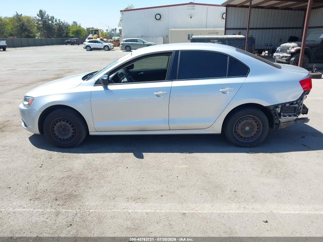 2012 Volkswagen Jetta 2.0l S მანქანა იყიდება აუქციონზე, vin: 3VW2K7AJXCM305023, აუქციონის ნომერი: 45763721