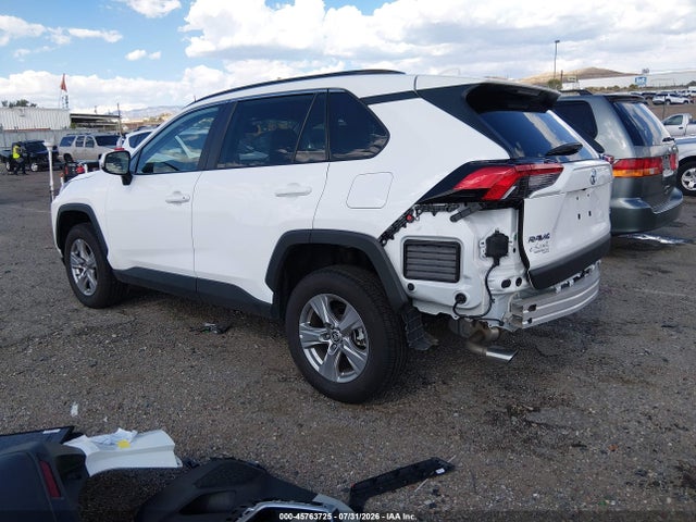 Toyota Rav4 Xle 2022 2T3W1RFV9NC211247 Image 3