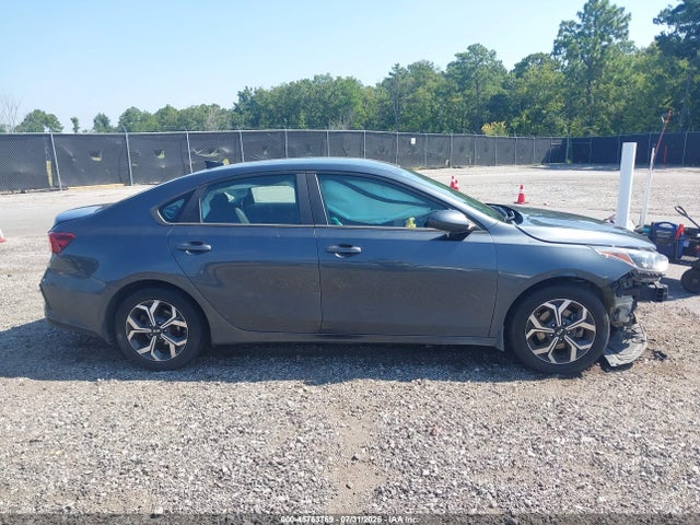 2019 Kia Forte Lxs მანქანა იყიდება აუქციონზე, vin: 3KPF24AD5KE078328, აუქციონის ნომერი: 45763769