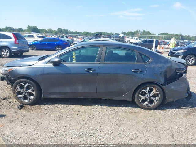 2019 Kia Forte Lxs მანქანა იყიდება აუქციონზე, vin: 3KPF24AD5KE078328, აუქციონის ნომერი: 45763769
