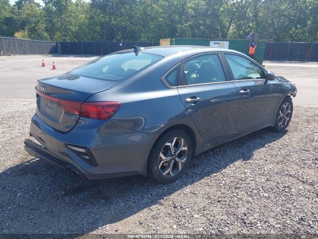 2019 Kia Forte Lxs მანქანა იყიდება აუქციონზე, vin: 3KPF24AD5KE078328, აუქციონის ნომერი: 45763769