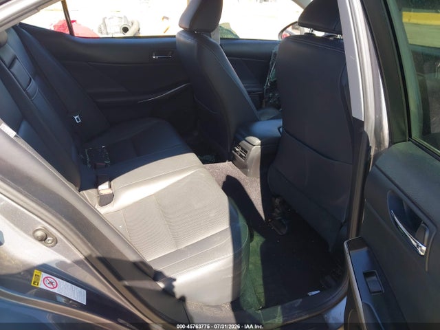 Lexus IS 250 2014 JTHBF1D29E5017090 Image 8